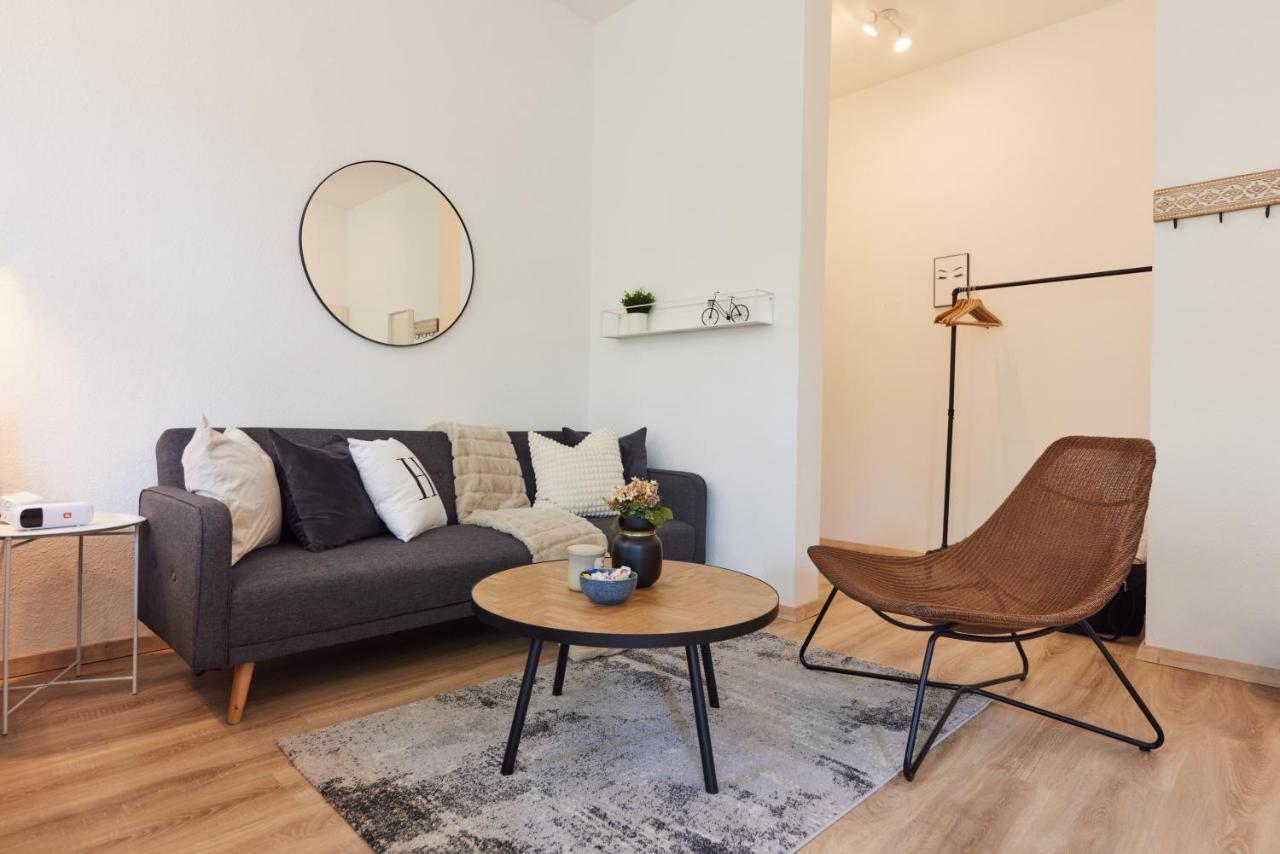 Studio3 Zentral Und Ruhig Mit Parkplatz, 5 Min Z Bali-T Und Gop, Boxspringbett Bad Oeynhausen Zewnętrze zdjęcie